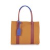 Bolsa Satchel Grande con Charm color Ocre